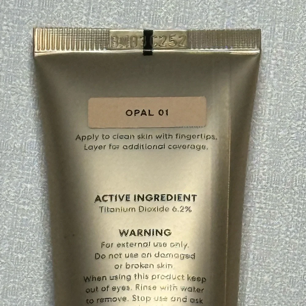 BareMinerals Complexion Rescue Tinted Moisturizer Mineral Sunscreen SPF 30
